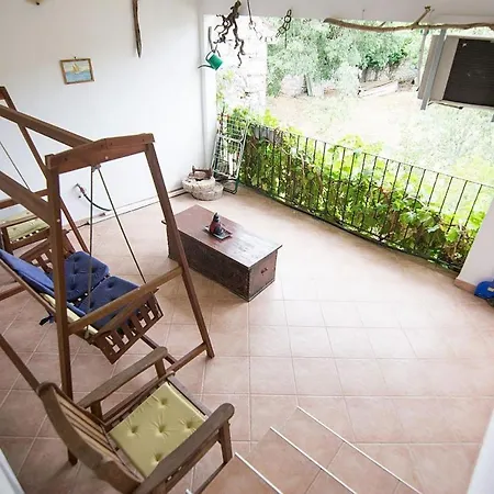 3* Stone House Dora For 5 Guests, Pasman Island * Tkon